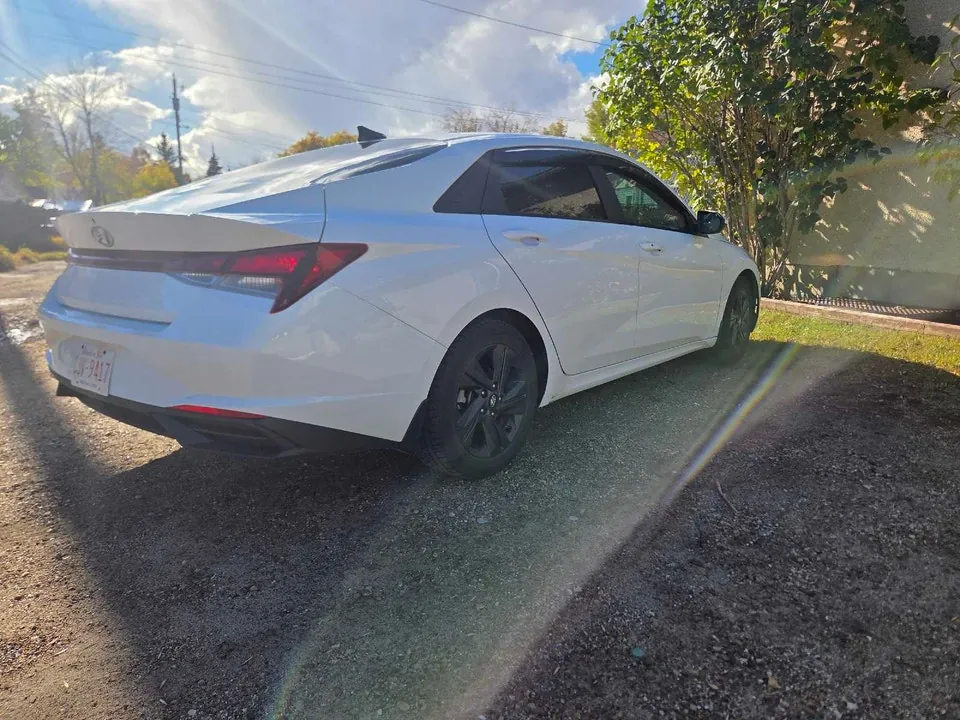 Hyundai Elantra 2021 photo 4