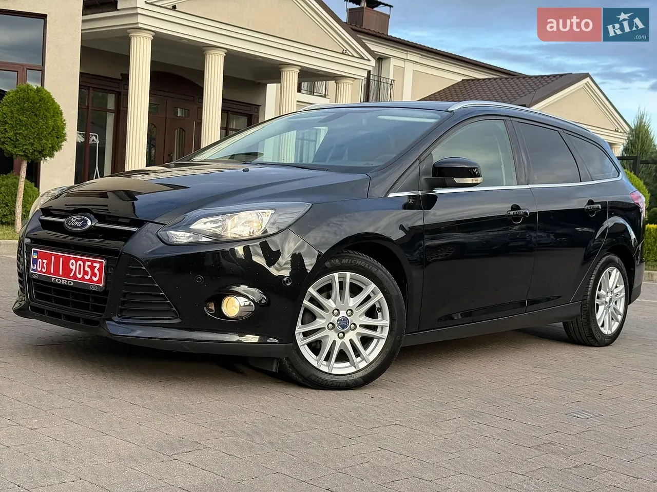 Ford Focus 2014 photo 2