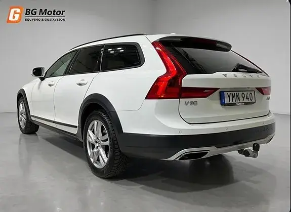 Volvo V90 Cross Country 2018 photo 4