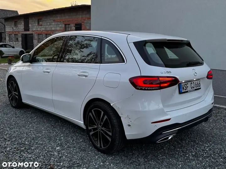 Mercedes-Benz B-Class 2019 photo 4