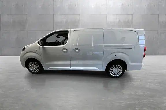 Toyota Proace 2024 photo 2