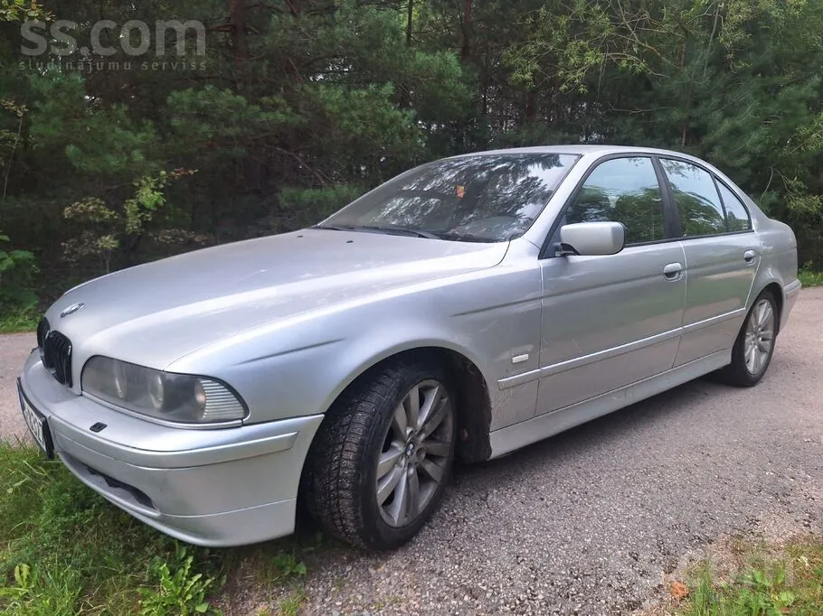 BMW 525