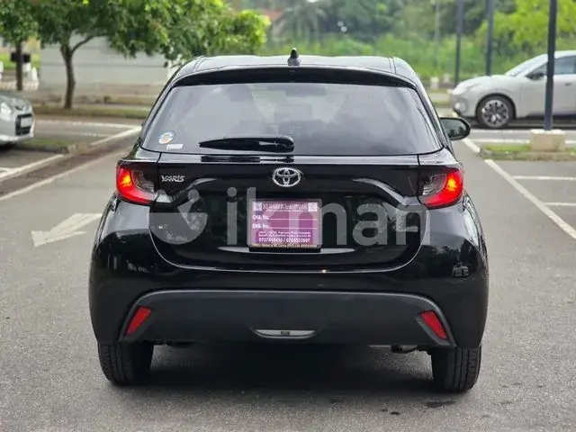 Toyota Yaris 2024 photo 2