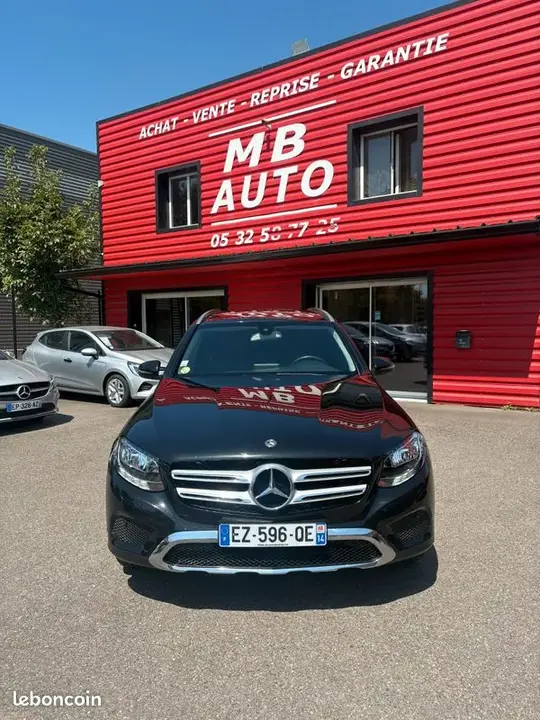 Mercedes-Benz Glc 2018 photo 2