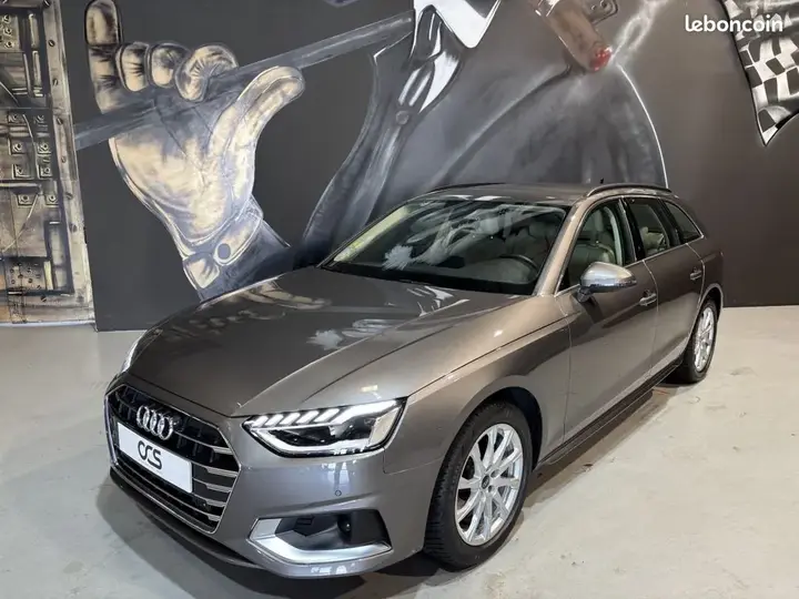 Audi A4 2021 photo 2