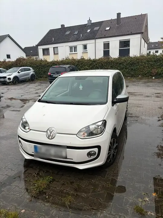 Volkswagen Up