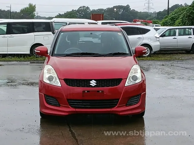Suzuki Swift 2011 photo 2