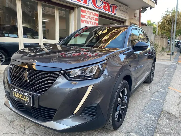 Peugeot 2008 2023 photo 2