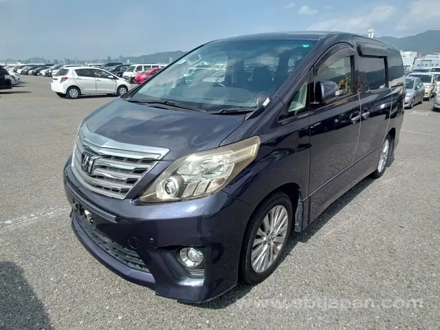 Toyota Alphard 2012 photo 2