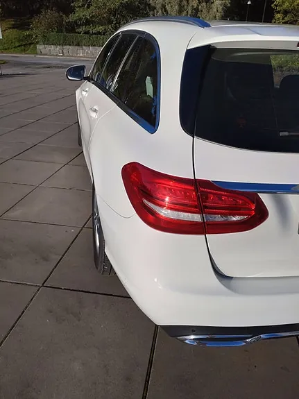Mercedes-Benz C220 D 2016 photo 4