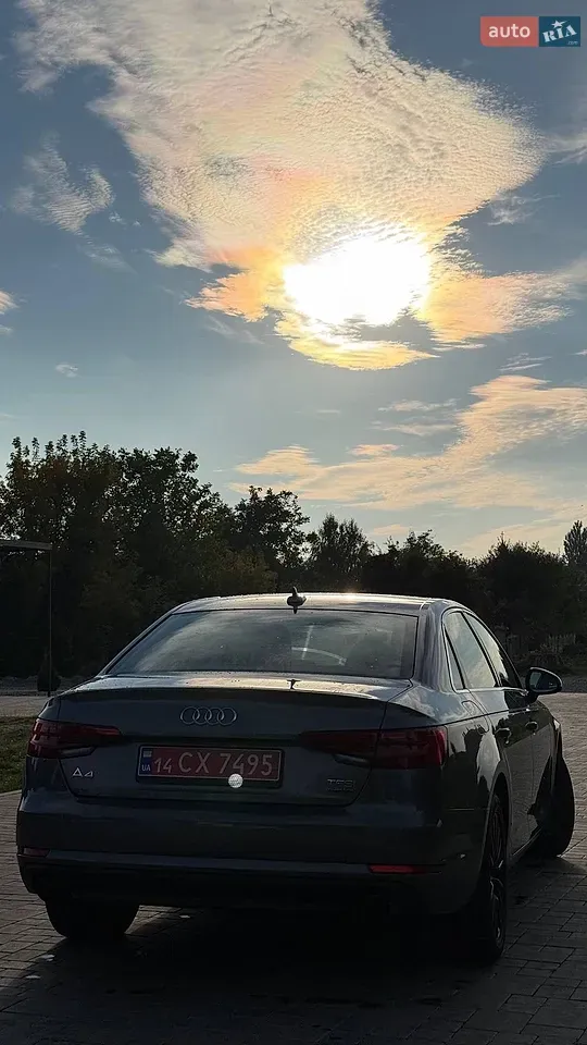 Audi A4 2017 photo 4