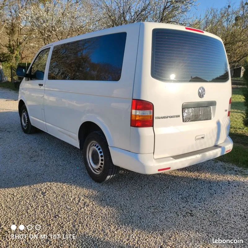 Volkswagen T5 2012 photo 5