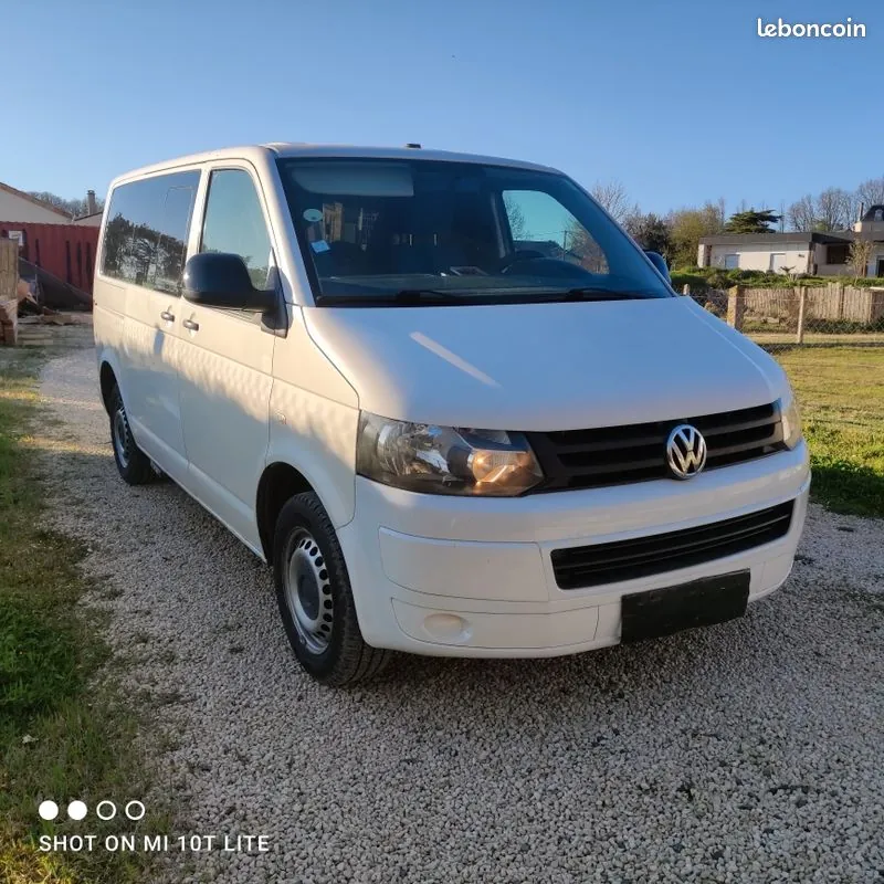 Volkswagen T5 2012 photo 4