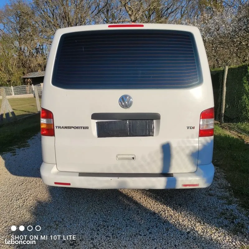 Volkswagen T5 2012 photo 2