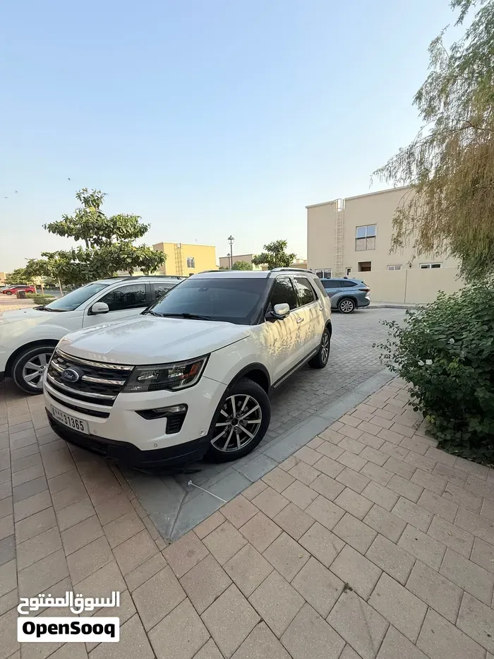 Ford Explorer 2017 photo 2