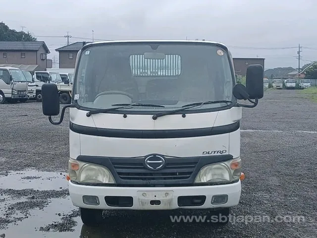 Hino Bkg-Xzu314T 2011 photo 5