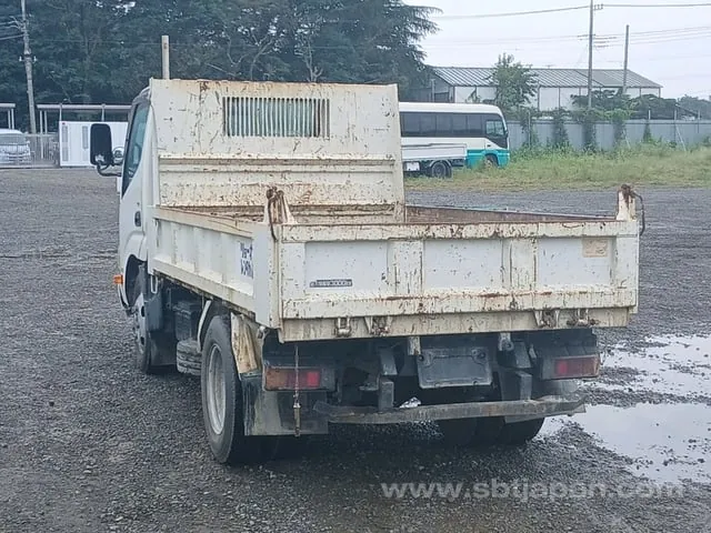 Hino Bkg-Xzu314T 2011 photo 3