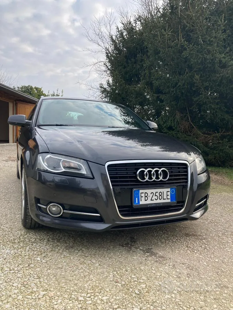 Audi A3 2011 photo 2