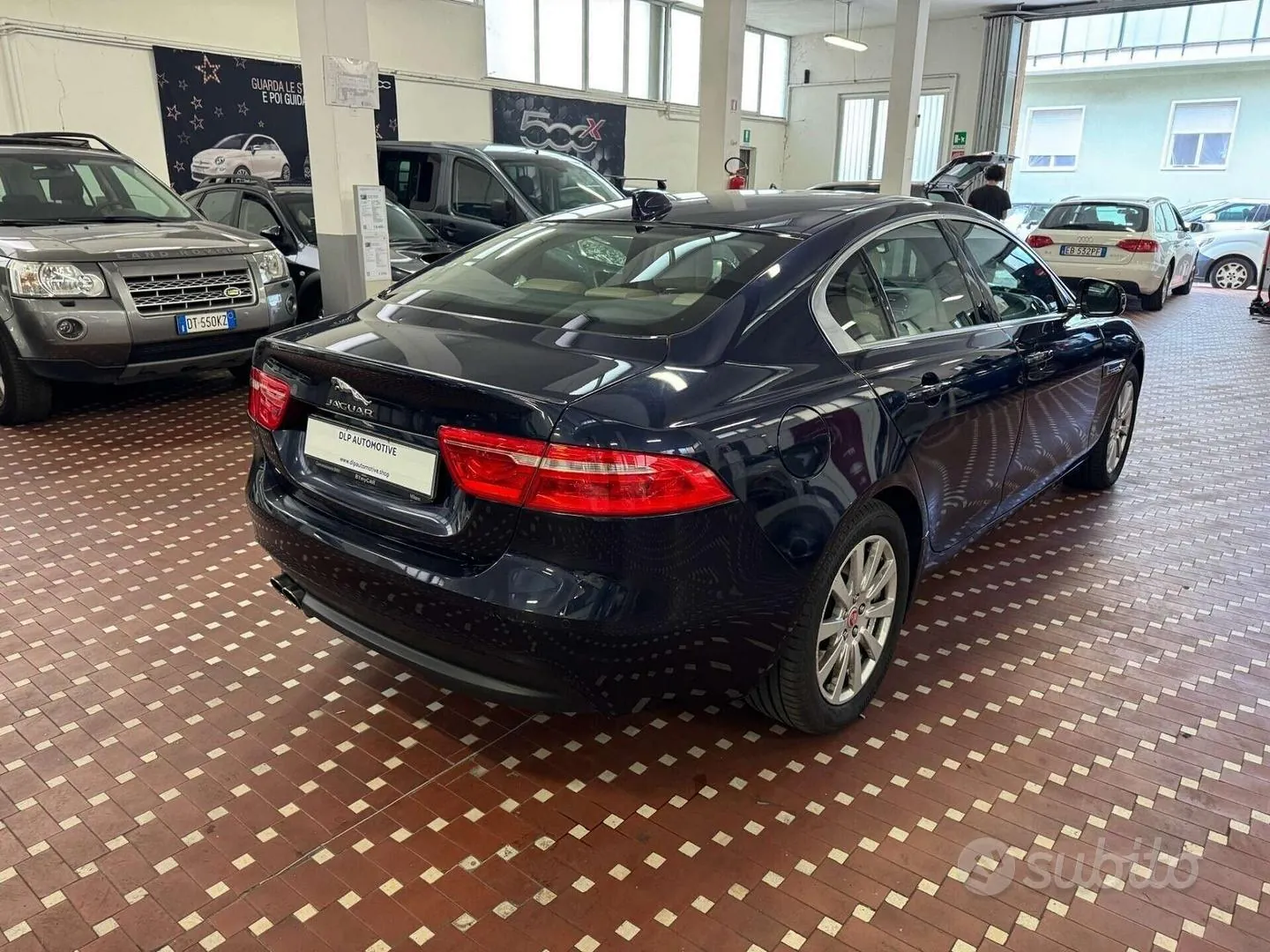 Jaguar Xe 2017 photo 4