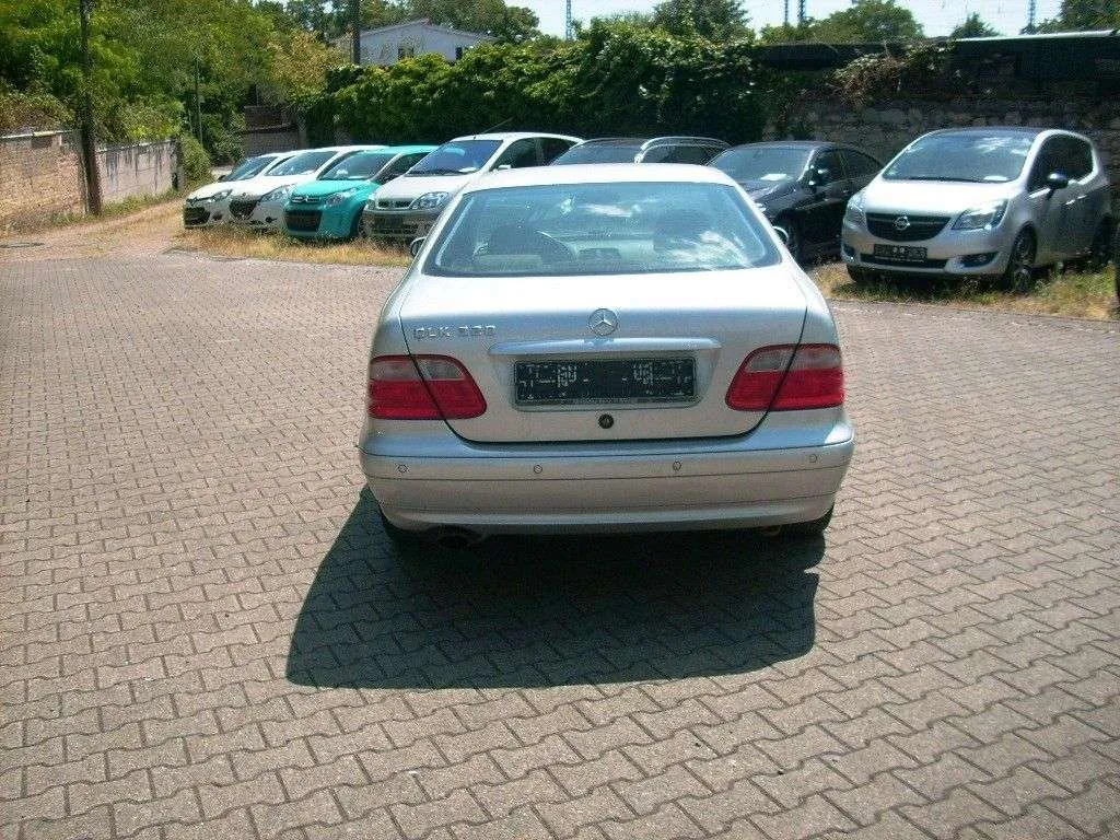 Mercedes-Benz Clk 320 2000 photo 5