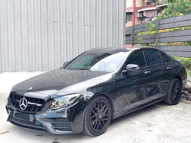 Mercedes-Benz E300