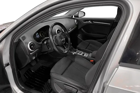 Audi A3 2018 photo 5