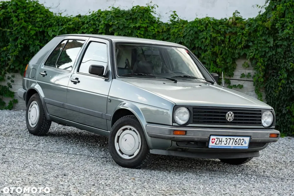 Volkswagen Golf 1987 photo 2