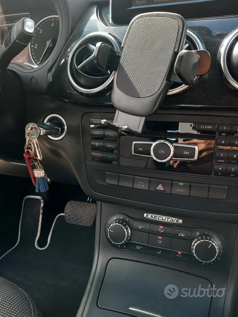 Mercedes-Benz B 2013 photo 5