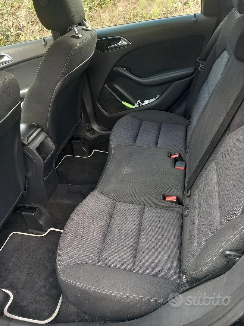 Mercedes-Benz B 2013 photo 3