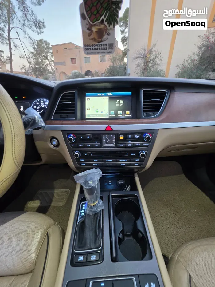 Genesis G80 2015 photo 3