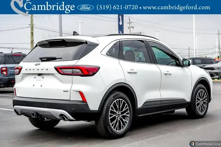 Ford Escape 2025 photo 4