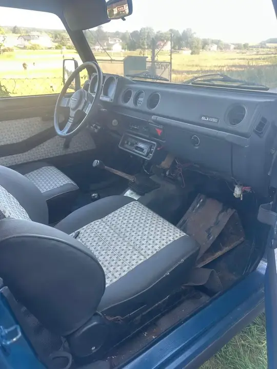 Suzuki Sj 413 1987 photo 3