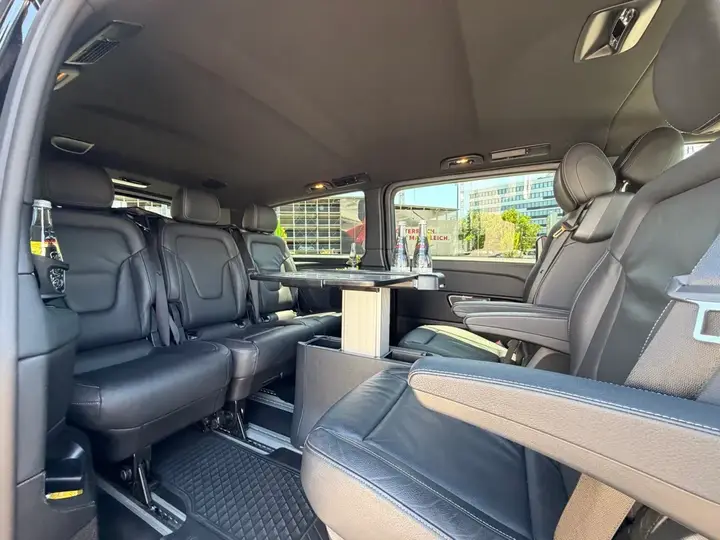 Mercedes-Benz V-Class 2024 photo 3