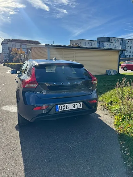 Volvo V40 2013 photo 2