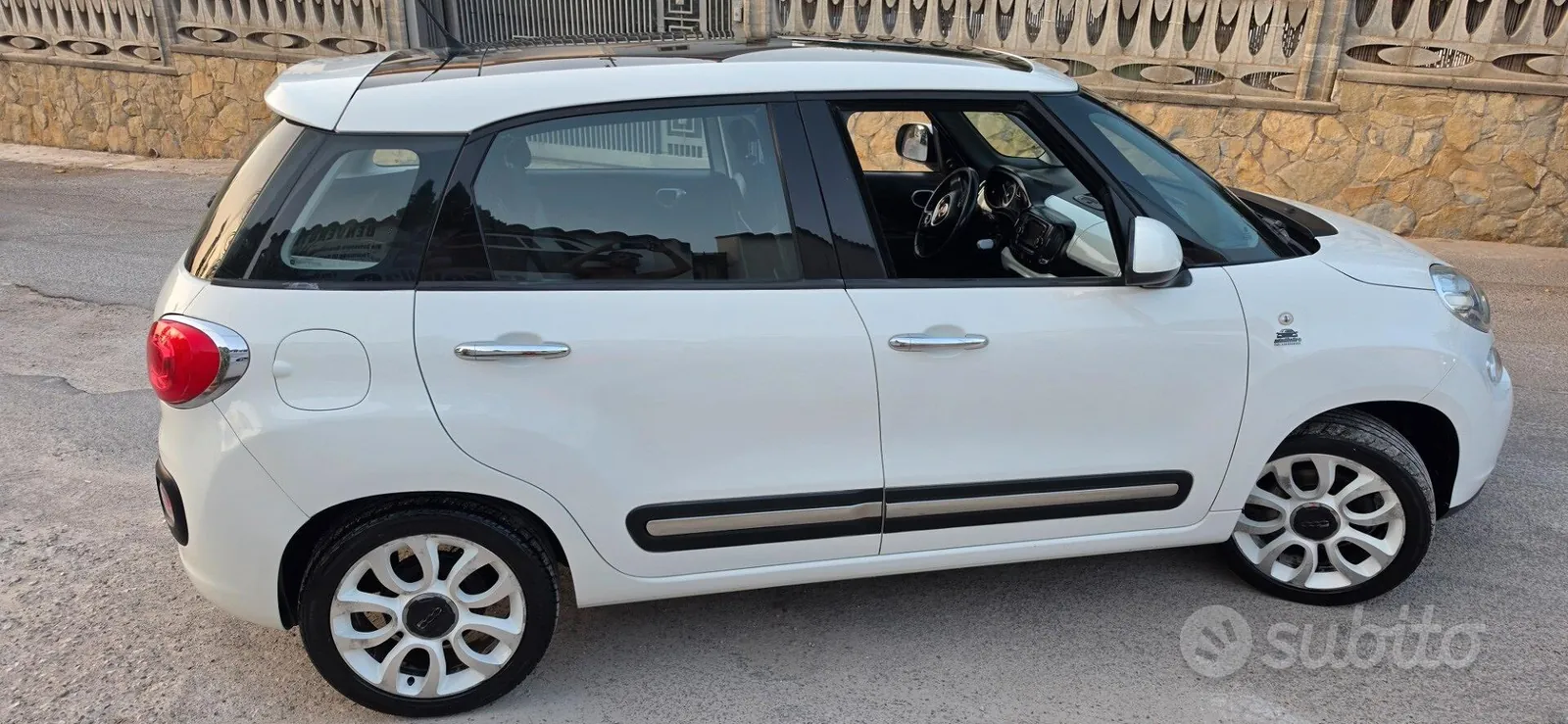 Fiat 500L 2014 photo 5