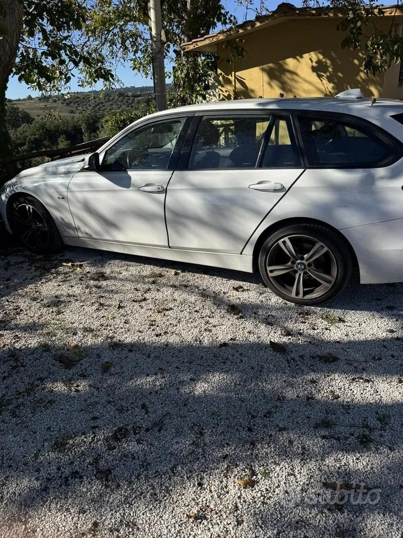 BMW 3 Series 2013 photo 3