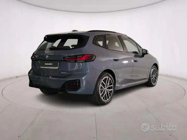 BMW Serie 2 225E Active Tourer 2023 photo 2