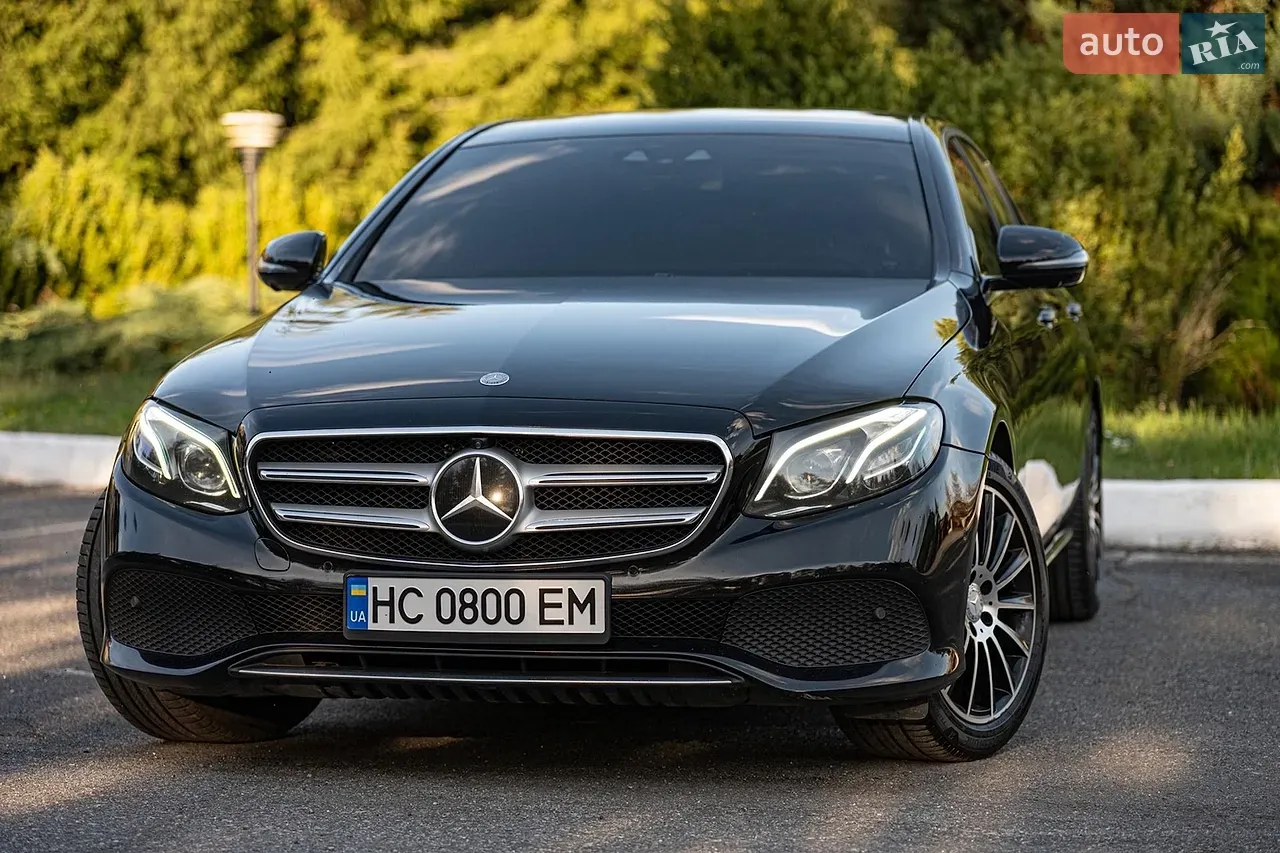 Mercedes-Benz E-Class 2016 photo 2