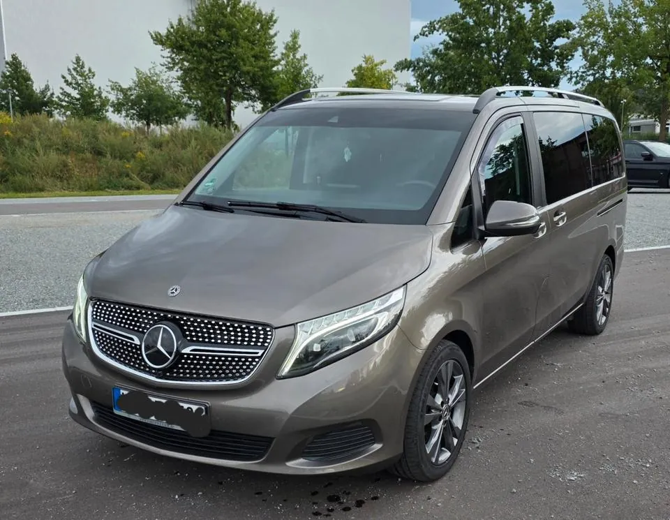 Mercedes-Benz V-Class
