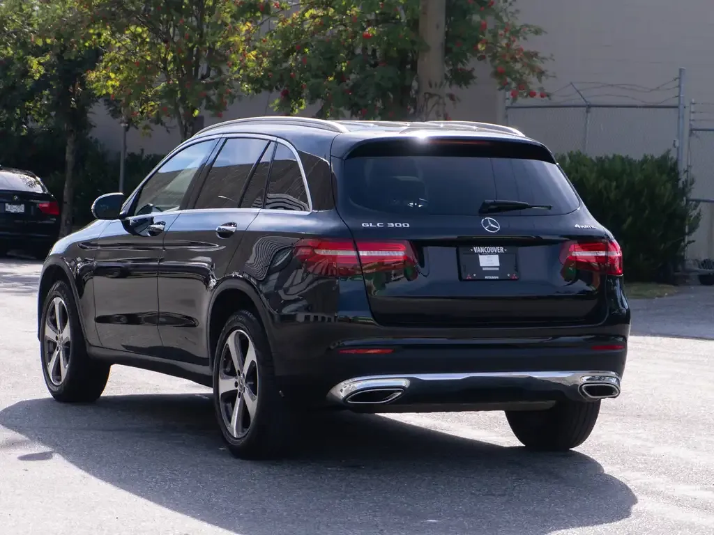 Mercedes-Benz Glc 2018 photo 3
