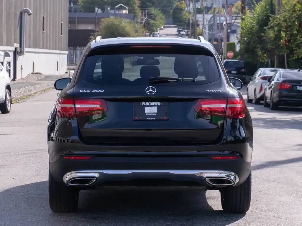 Mercedes-Benz Glc 2018 photo 4