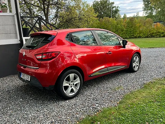 Renault Clio 2015 photo 4