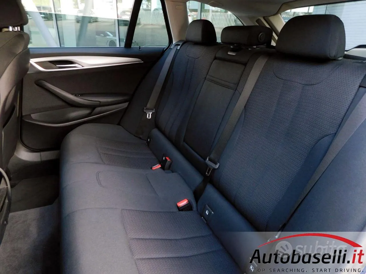 BMW 5 2018 photo 3