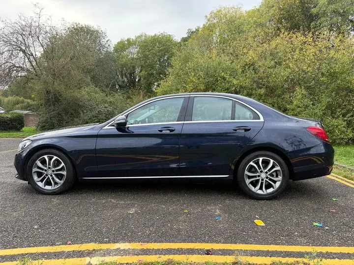 Mercedes-Benz C-Class 2016 photo 3