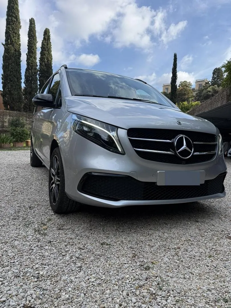 Mercedes-Benz C-Class 2023 photo 2