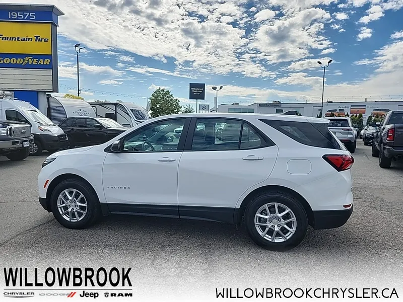Chevrolet Equinox 2023 photo 4