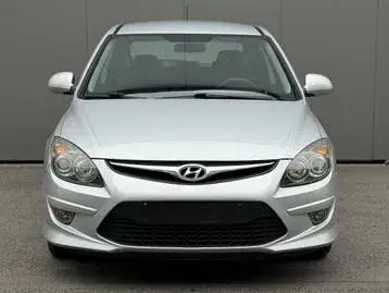 Hyundai I30 2011 photo 2
