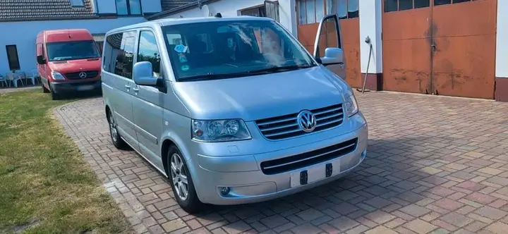 Volkswagen T5 Multivan