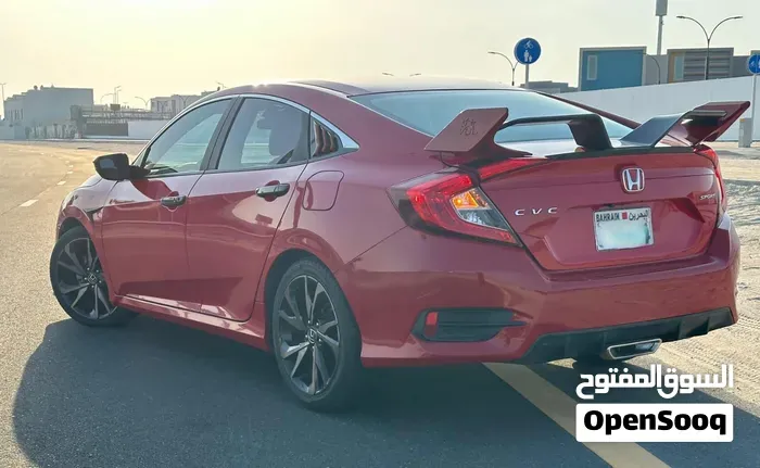 Honda Civic 2019 photo 2
