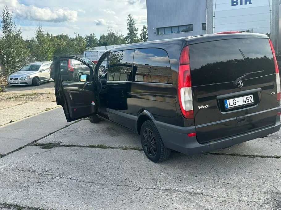 Mercedes-Benz Vito 2011 photo 2